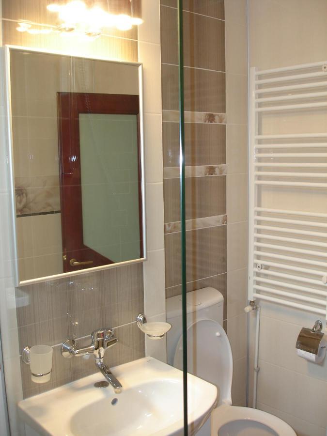 Apartament Central เปียตราเนียมซ์ ภายนอก รูปภาพ