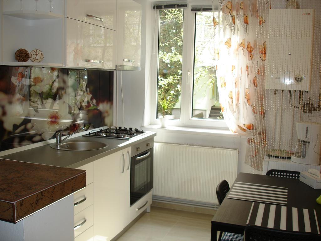 Apartament Central เปียตราเนียมซ์ ภายนอก รูปภาพ