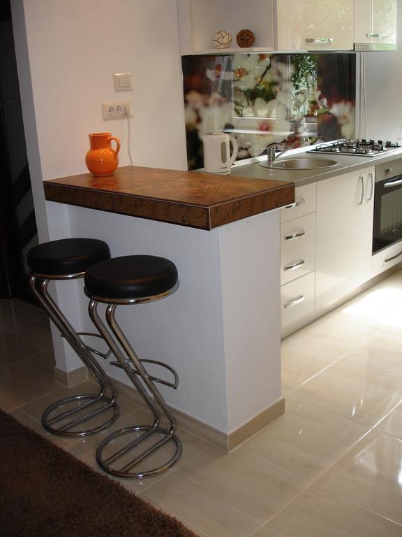 Apartament Central เปียตราเนียมซ์ ภายนอก รูปภาพ